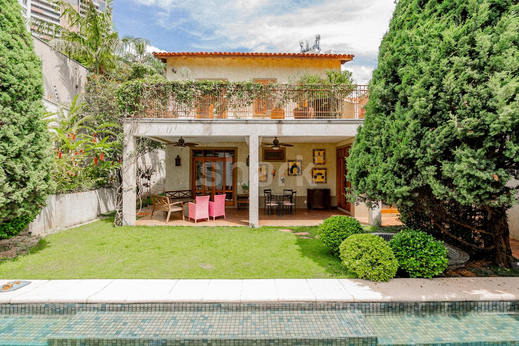 Casa em Alto de Pinheiros — foto 1