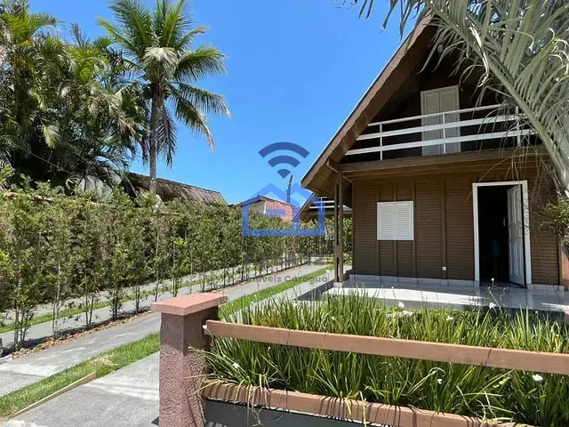 Casa com 287m² 4 quartos e 4 banheiros, à venda, no bairro Massaguaçu em Caraguatatuba