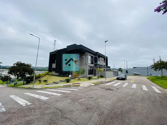 Casa com 600m² 3 quartos e 5 banheiros, à venda, no bairro Condomínio Residencial Colinas do Paratehy em São José dos Campos