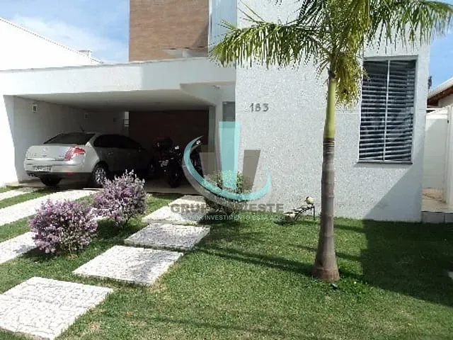 Casa com 308m² 3 quartos e 2 banheiros, à venda, no bairro Jardim dos Flamboyants em Araraquara