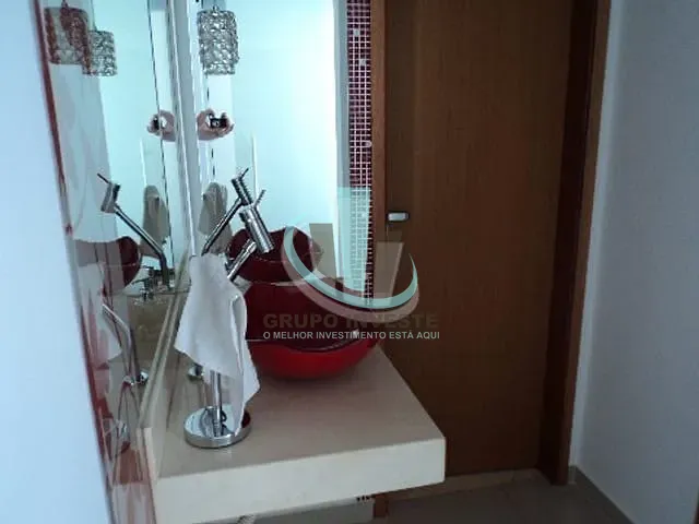 Casa com 308m² 3 quartos e 2 banheiros, à venda, no bairro Jardim dos Flamboyants em Araraquara