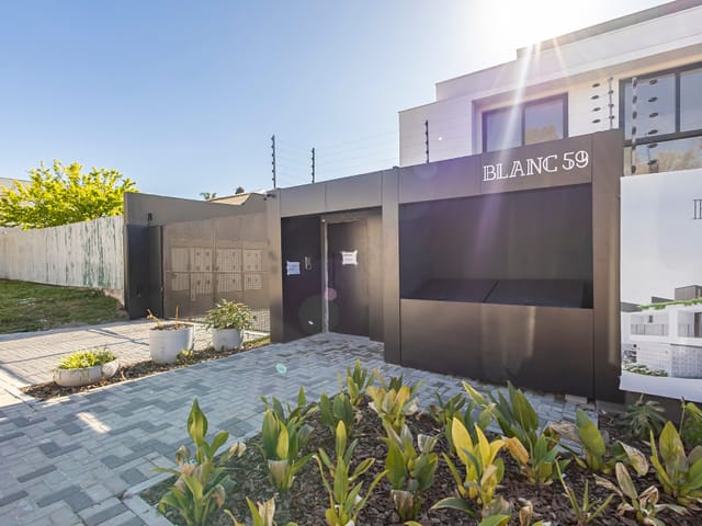 Casa com 158m² 3 quartos e 3 banheiros, à venda, no bairro Guabirotuba em Curitiba