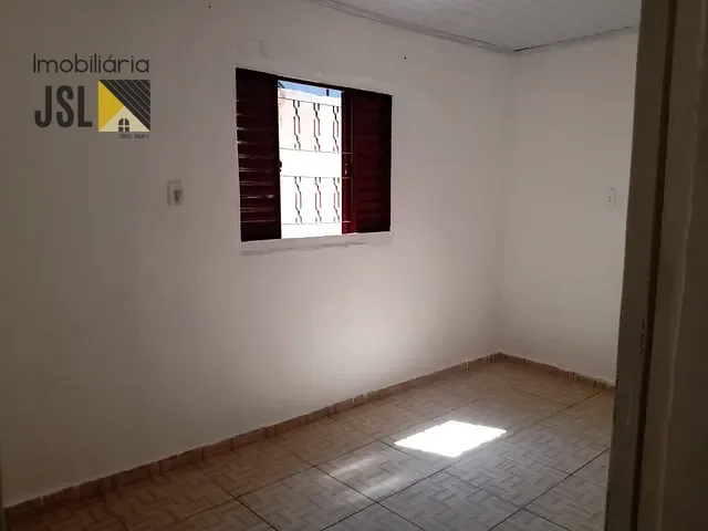 Casa com 150m² 2 quartos e 1 banheiro, à venda, no bairro Vila Santa Izabel em Caçapava