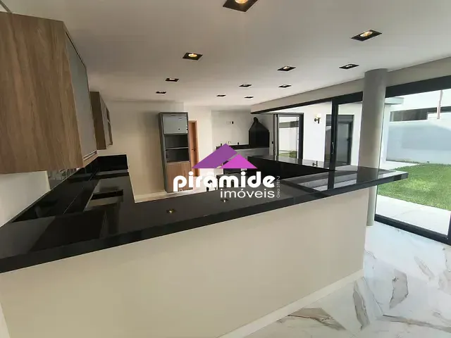 Casa 4 quartos e 6 banheiros, à venda, no bairro Urbanova em São José dos Campos