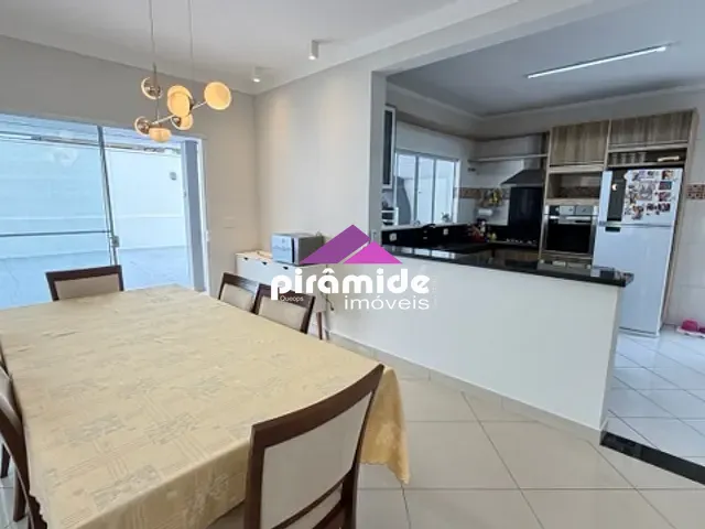 Casa com 250m² 5 quartos e 3 banheiros, à venda, no bairro Urbanova VII em São José dos Campos