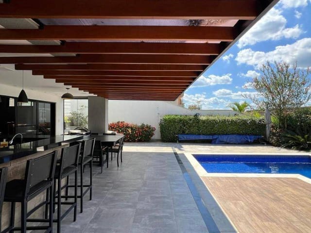 Casa com 465m² 4 quartos e 6 banheiros, à venda, no bairro Alphaville em Santana de Parnaíba