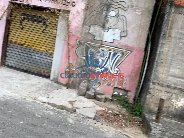 Casa 3 quartos e 2 banheiros, à venda, no bairro São Luís em Barra Mansa