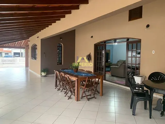 Casa com 1000m² 4 quartos e 4 banheiros, à venda, no bairro Condomínio Zuleika Jabour em Salto