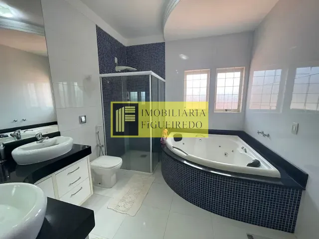 Casa com 220m² 3 quartos e 3 banheiros, à venda, no bairro Jardim Alvorada em Mirassol