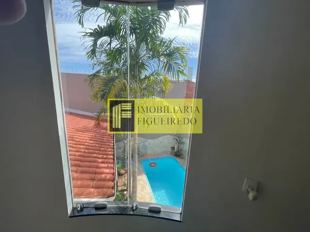 Casa com 220m² 3 quartos e 3 banheiros, à venda, no bairro Jardim Alvorada em Mirassol