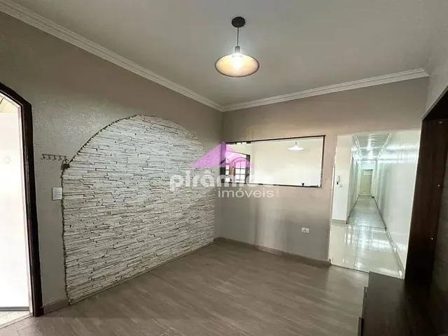 Casa com 180m² 4 quartos e 3 banheiros, à venda, no bairro Jardim Portugal em São José Dos Campos