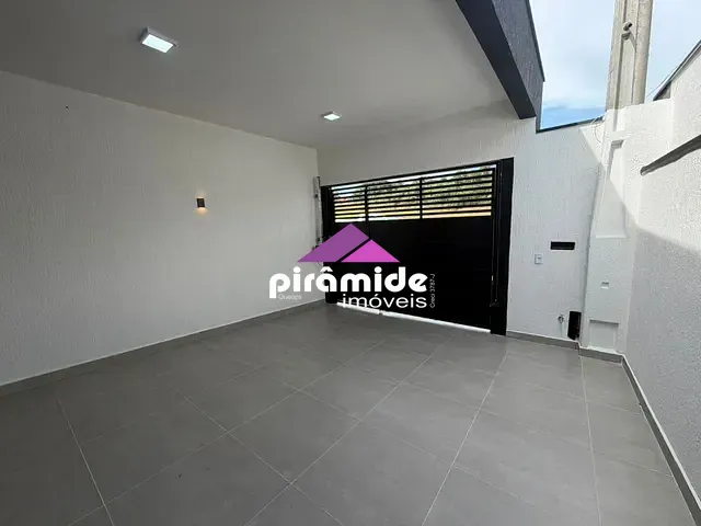 Casa 2 quartos e 1 banheiro, à venda, no bairro Jardim Jequitibá em Caçapava
