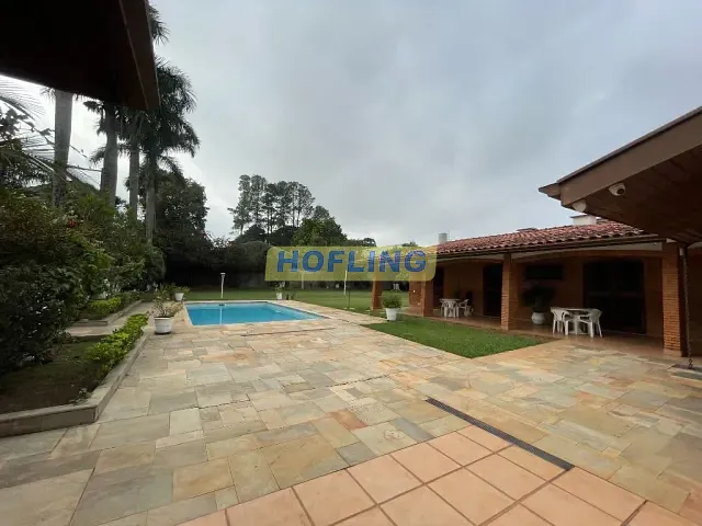 Casa com 1718m² 4 quartos e 2 banheiros, à venda, no bairro Vila Santa Terezinha em Rio Claro