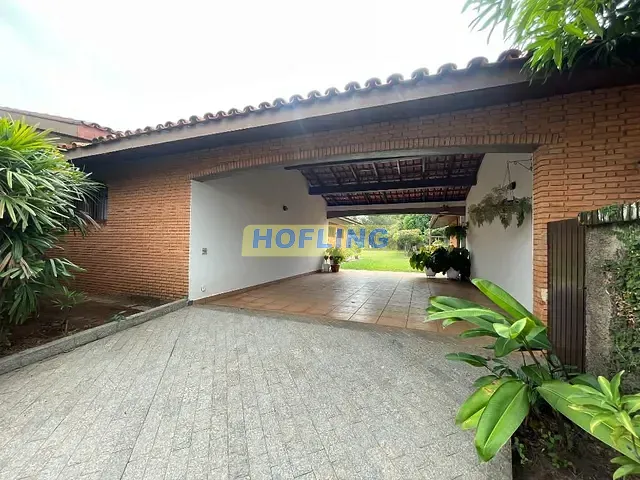 Casa com 1718m² 4 quartos e 2 banheiros, à venda, no bairro Vila Santa Terezinha em Rio Claro