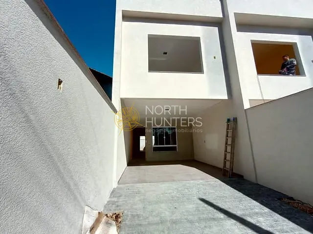 Casa com 123m² 3 quartos e 3 banheiros, à venda, no bairro Guanabara em Joinville