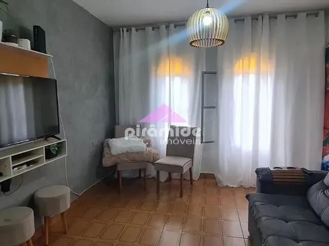 Casa com 10m² 2 quartos e 2 banheiros, à venda, no bairro Conjunto Residencial Trinta e Um de Março em São José Dos Campos
