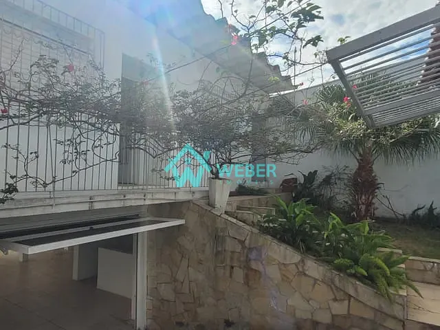 Casa com 150m² 2 quartos e 1 banheiro, para alugar, no bairro Rondônia em Novo Hamburgo