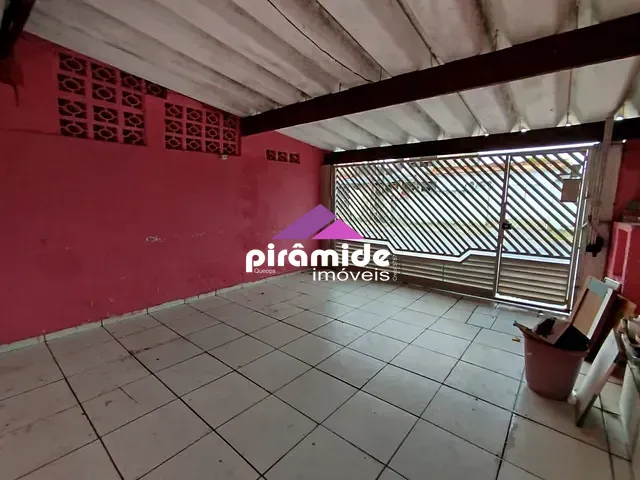 Casa com 125m² 2 quartos e 1 banheiro, à venda, no bairro Jardim Paraíso do Sol em São José dos Campos