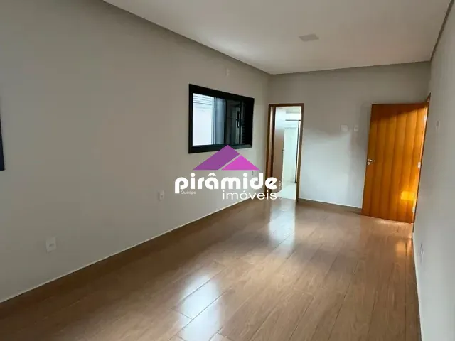 Casa 3 quartos e 3 banheiros, à venda, no bairro Parque Residencial Nova Caçapava em Caçapava