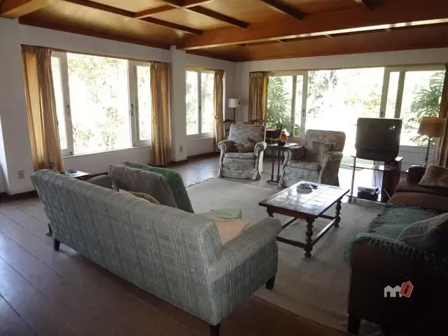Casa com 13835m², à venda, no bairro Itaipava em Petrópolis