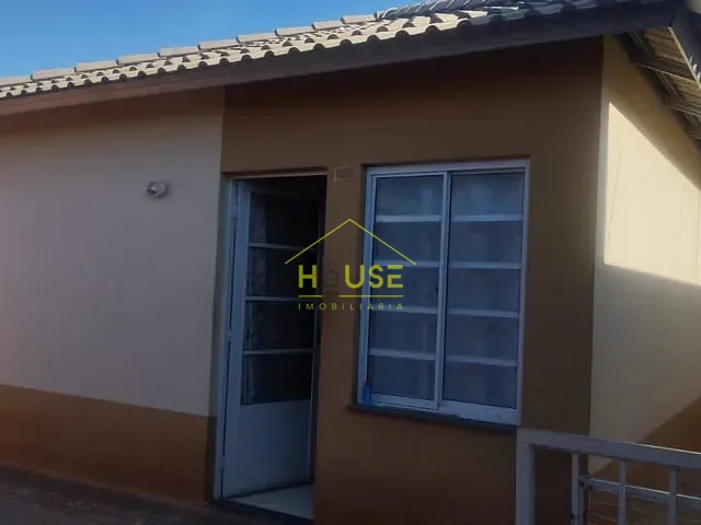Casa com 162m² 2 quartos e 1 banheiro, à venda, no bairro Parque Residencial Anna Munhoz Alvares em Votuporanga