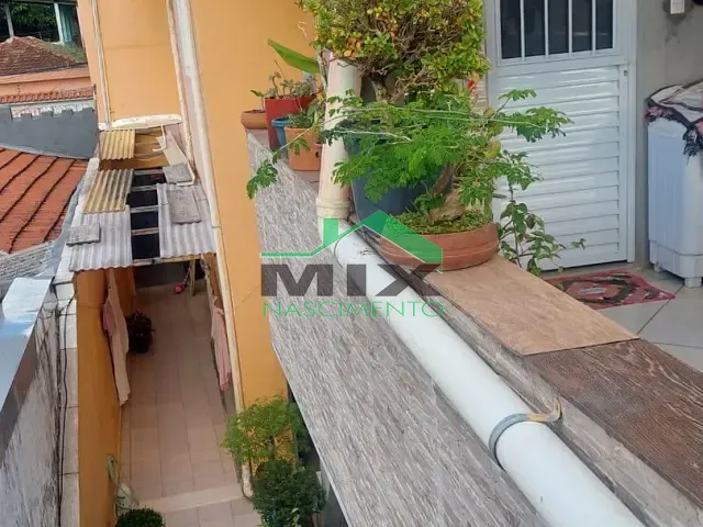 Casa 6 quartos e 4 banheiros, à venda, no bairro Taboão em Diadema