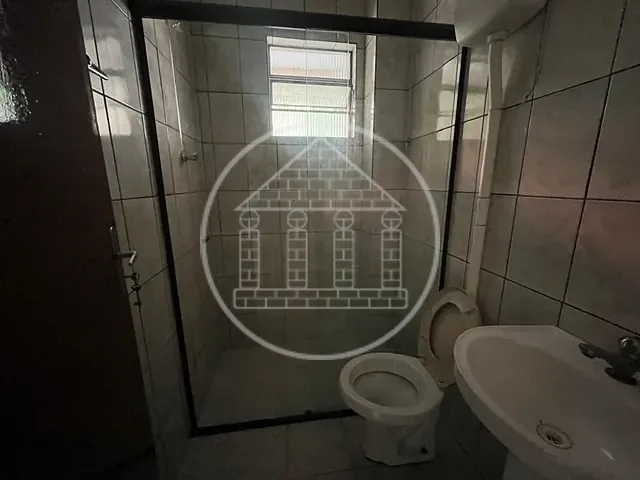 Casa com 250m² 1 quarto e 1 banheiro, para alugar, no bairro Jardim Guanhembu em São Paulo