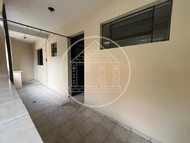 Casa com 250m² 1 quarto e 1 banheiro, para alugar, no bairro Jardim Guanhembu em São Paulo