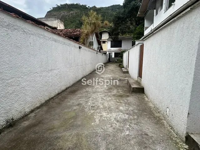 Casa com 50m² 1 quarto e 1 banheiro, para alugar, no bairro Piratininga em Niterói