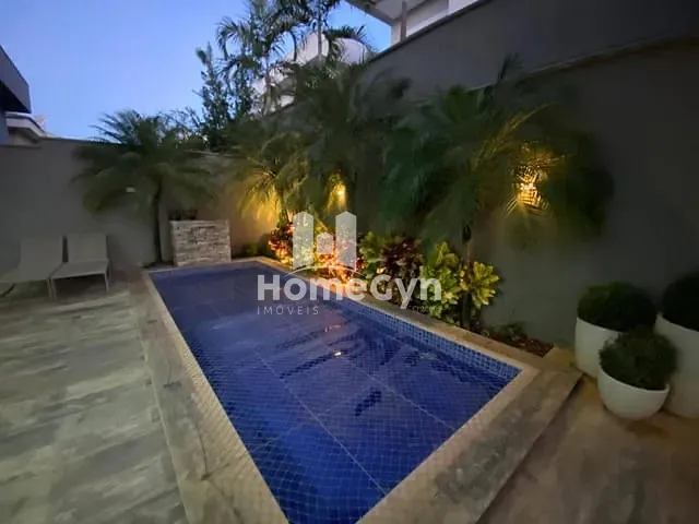 Casa com 465m² 4 quartos e 6 banheiros, para alugar, no bairro Jardins Valência em Goiânia