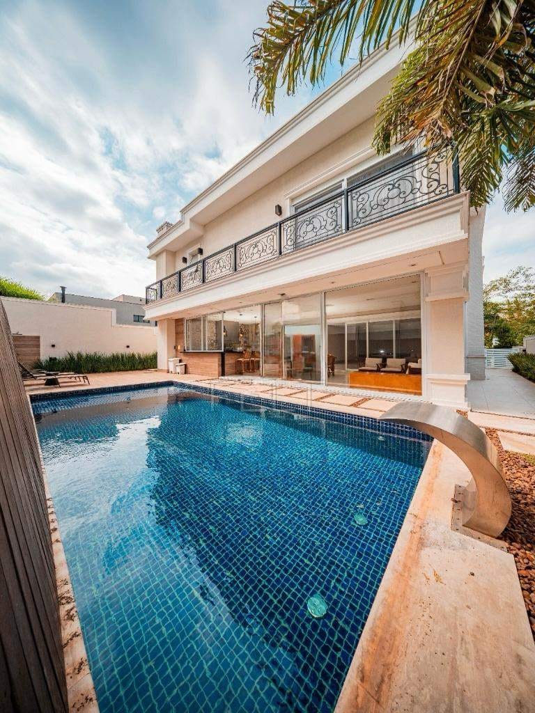 Casa em Alphaville — foto 1