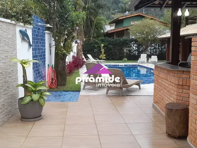Casa 3 quartos e 2 banheiros, à venda, no bairro Toque-Toque Pequeno em São Sebastião