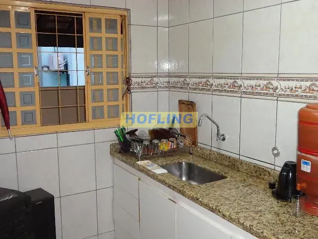 Casa com 401m² 3 quartos e 1 banheiro, à venda, no bairro Centro em Rio Claro