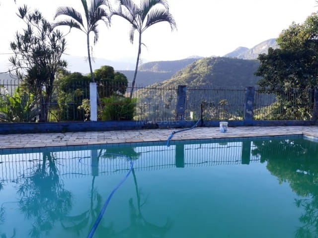 Casa com 2365m², à venda, no bairro CHACARAS RIO-PETROPOLIS em Duque De Caxias
