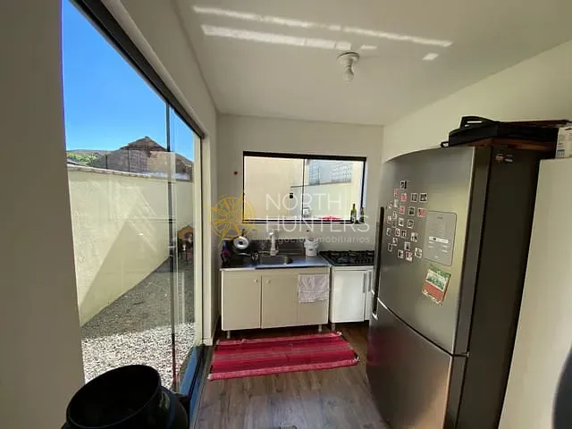 Casa 3 quartos e 3 banheiros, à venda, no bairro Jardim Iririú em Joinville