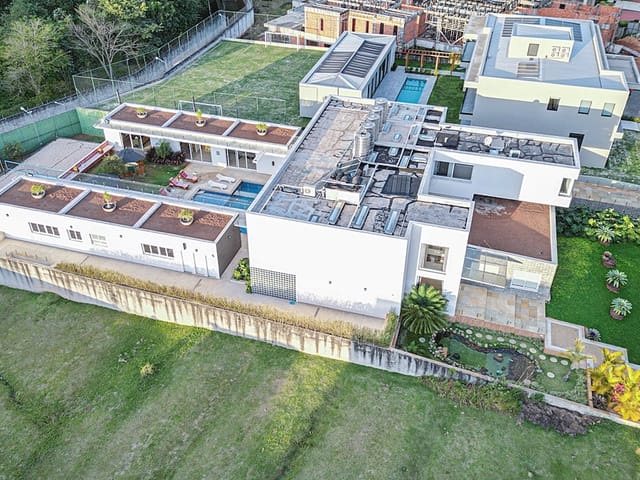Foto do Casa - Casa à venda, 4 suítes, 7 banheiros, 12 vagas, 1500m², Residencial Tamboré, Barueri, SP | Eleve Imóveis