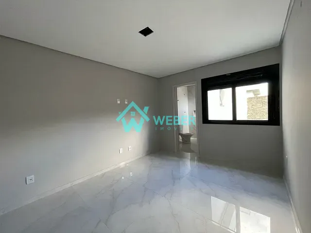 Casa 2 quartos e 2 banheiros, à venda, no bairro Firenze em Campo Bom