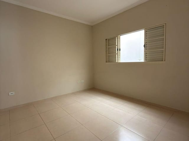 Casa 3 quartos e 2 banheiros, à venda, no bairro Jardim Santa Maria / PONTE NOVA em Extrema