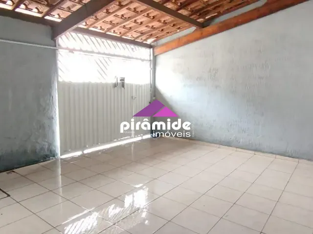Casa 2 quartos e 2 banheiros, à venda, no bairro Jardim Nova Flórida em São José dos Campos