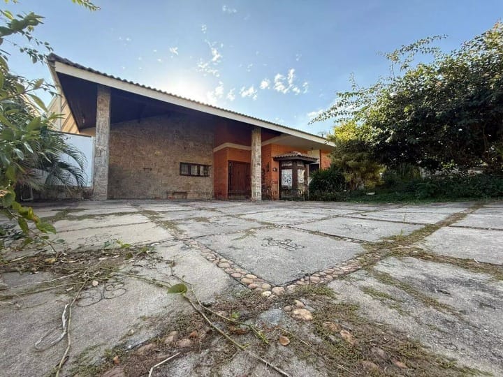 Casa em Alphaville — foto 1