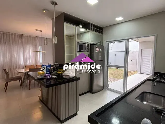 Casa 3 quartos e 3 banheiros, para alugar, no bairro Urbanova em São José dos Campos