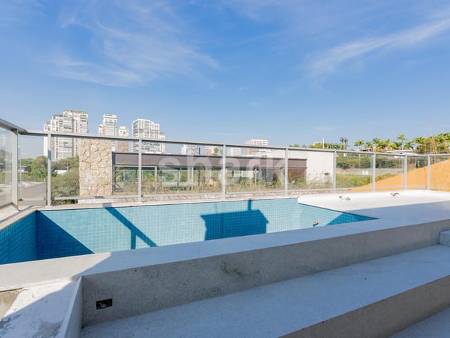 Casa com 567m² 4 quartos e 6 banheiros, à venda, no bairro Jardim Sílvia (Zona Oeste) em São Paulo