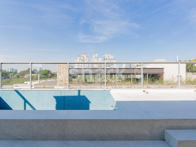 Casa com 567m² 4 quartos e 6 banheiros, à venda, no bairro Jardim Sílvia (Zona Oeste) em São Paulo