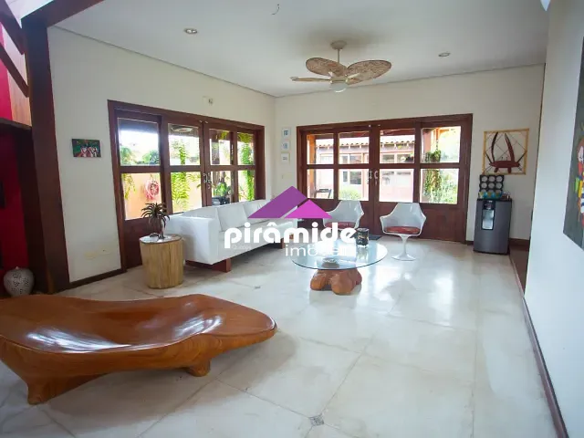 Casa com 1071m² 4 quartos e 5 banheiros, à venda, no bairro Capricórnio II em Caraguatatuba