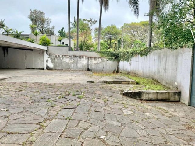 Casa 4 quartos e 5 banheiros, à venda, no bairro Jardim Europa em São Paulo