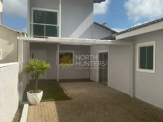 Casa com 135m² 4 quartos e 4 banheiros, à venda, no bairro Vila Nova em Joinville
