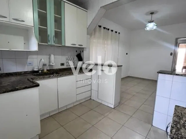 Casa 3 quartos e 2 banheiros, à venda ou para alugar, no bairro Jardim Bela Vista em Taubaté