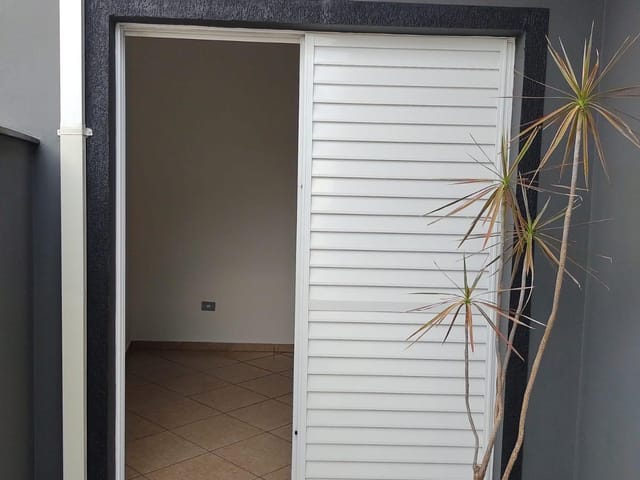 Casa 3 quartos e 2 banheiros, à venda, no bairro Ponte Nova em Extrema