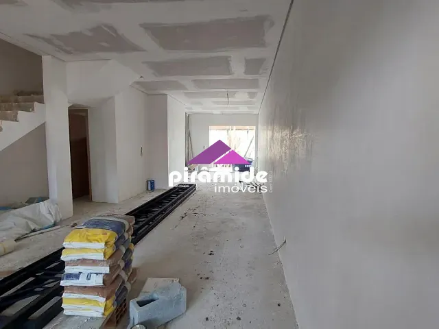 Casa com 125m² 3 quartos e 3 banheiros, à venda, no bairro Jardim das Indústrias em São José dos Campos