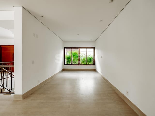 Casa com 684m² 4 quartos e 5 banheiros, à venda, no bairro Jardim dos Estados em São Paulo